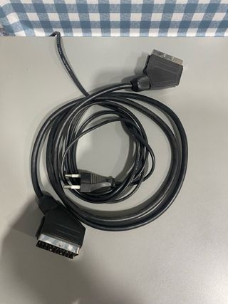 reproductor DVD AEG, con cables