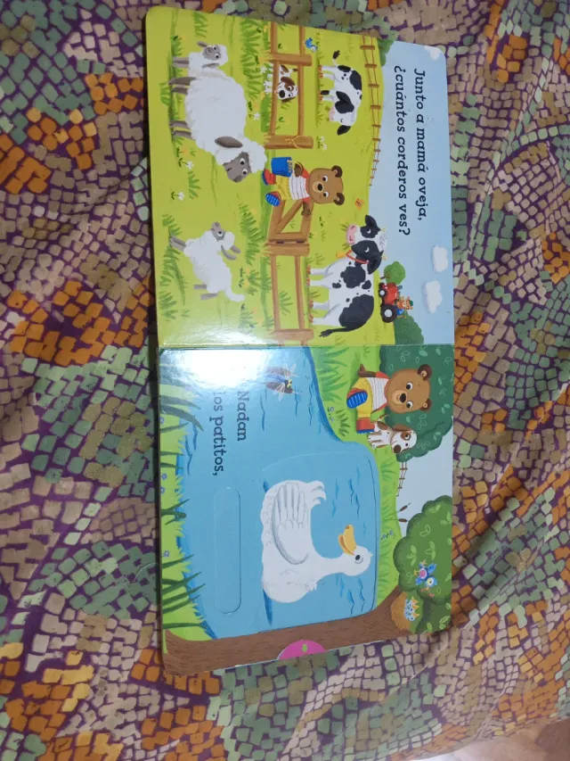 Osito Tito. Un día en la granja (Spanish Edition)