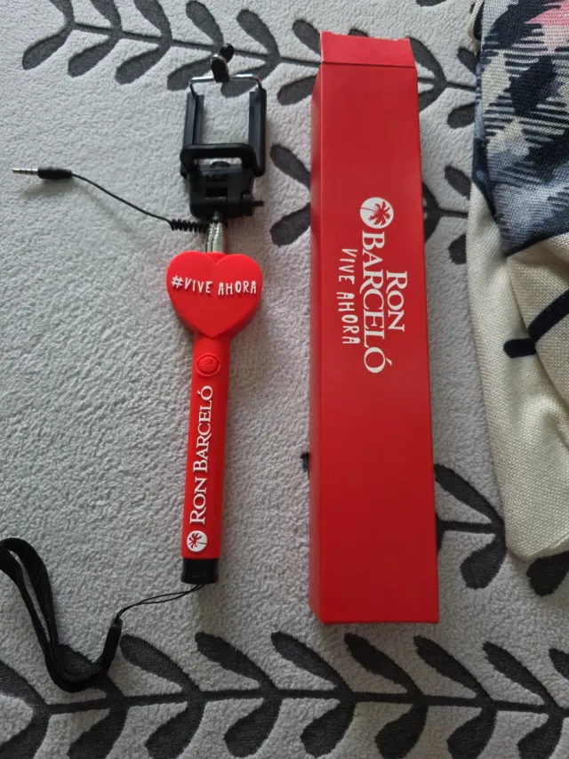 Palo Selfie Ron Barceló Vive Ahora