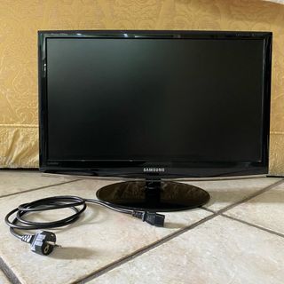 Samsung Tv/Monitor 23”
