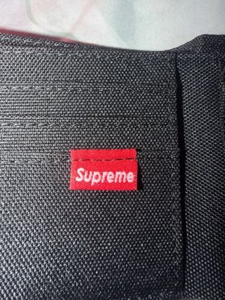 Cartera Supreme Negra