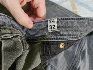 2 Pantalones Jack&Jones Talla 34/32