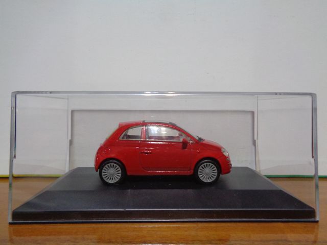 Coche Fiat 500 1/43