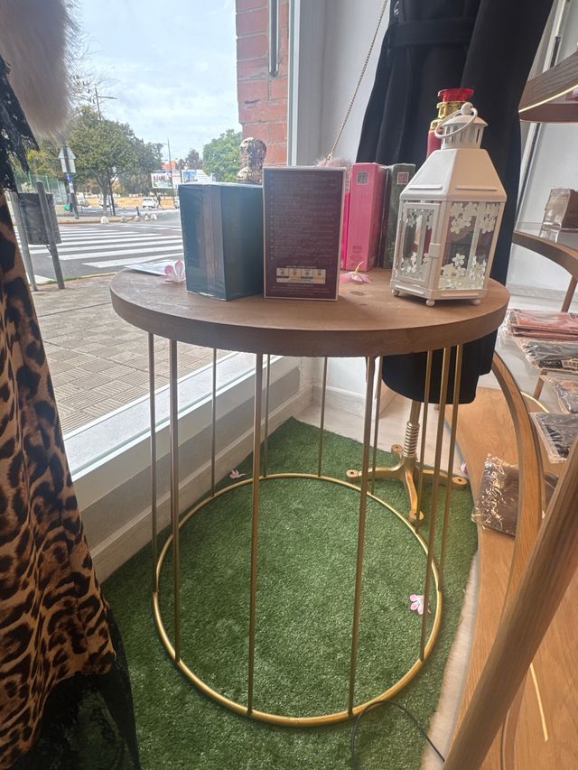 Mesa redonda madera y metal