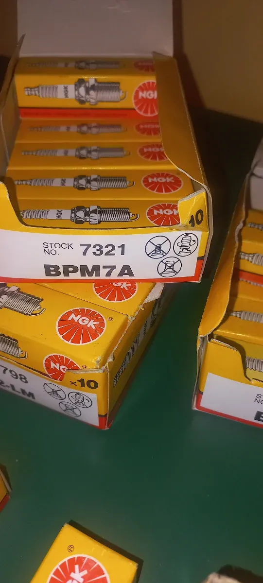 Bujías NGK BPM7A (Stock 7321)