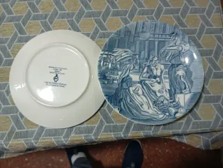 Lote 2 Platos Porcelana Vitoria