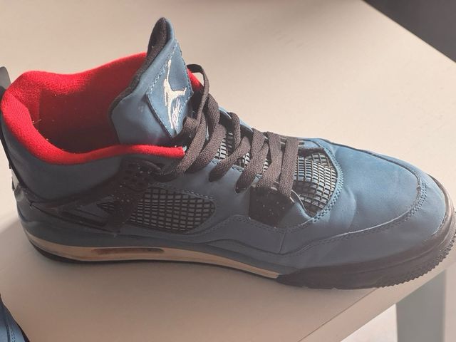 Zapatillas Jordan Air 4 Azul y Rojo