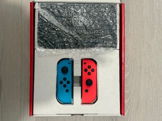Nintendo Switch Roja + Juegos