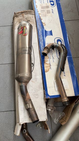 Tubos de escape moto