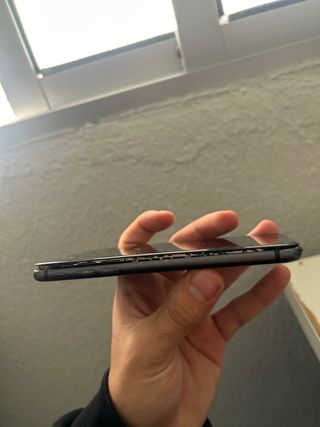 iPhone 8 Space Gray.