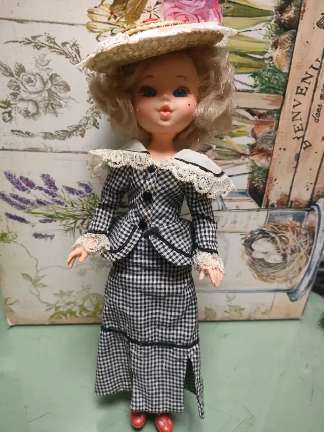 Bambola core fru fru