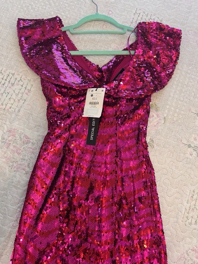 Vestito Bershka fucsia paillettes special edition