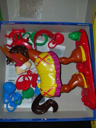 Juego de mesa ¡Tozudo! Buckaroo y Operación