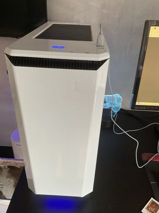 PC Gaming Blanco Es en Ferrol (Coruña)