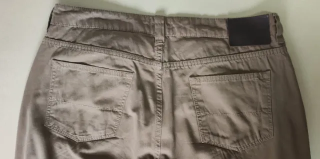 Pantalón de hombre McGregor, color beige.