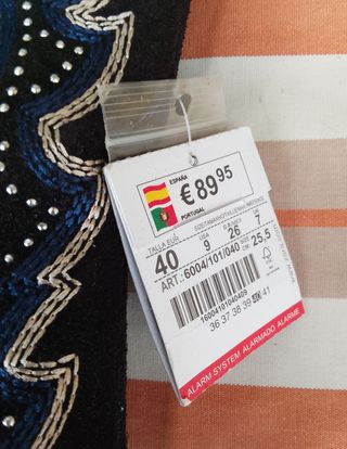 Botines bordados de piel Zara