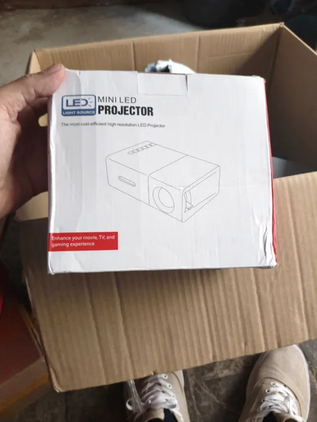 Mini proyector LED blanco