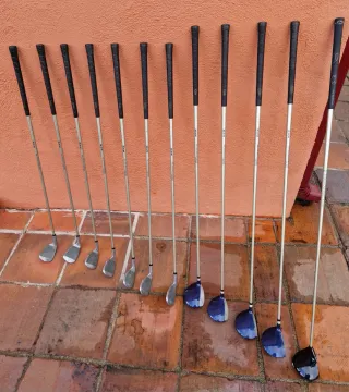 Juego palos de golf, para mujer diestra, con bolsa