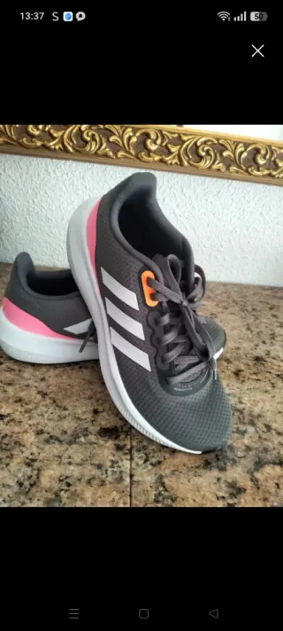 Zapatillas Adidas Mujer Gris y Rosa