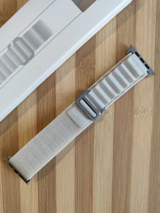 Cinturino Alpine Loop per Apple Watch Ultra 3-2-1