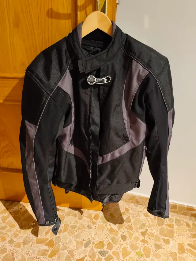 Jaqueta Moto KUM Preta e Cinza Tamanho L