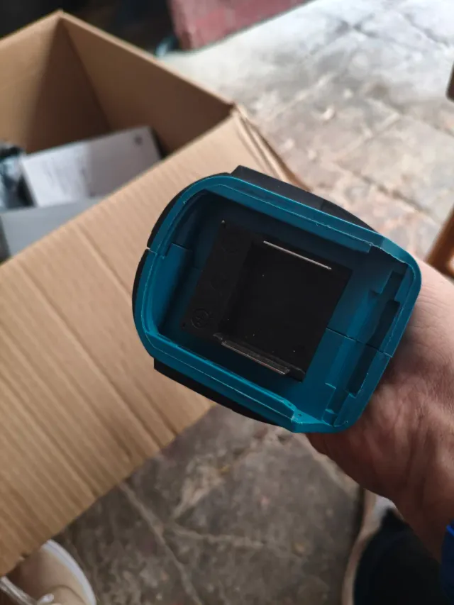 Taladro Percutor Makita Brushless