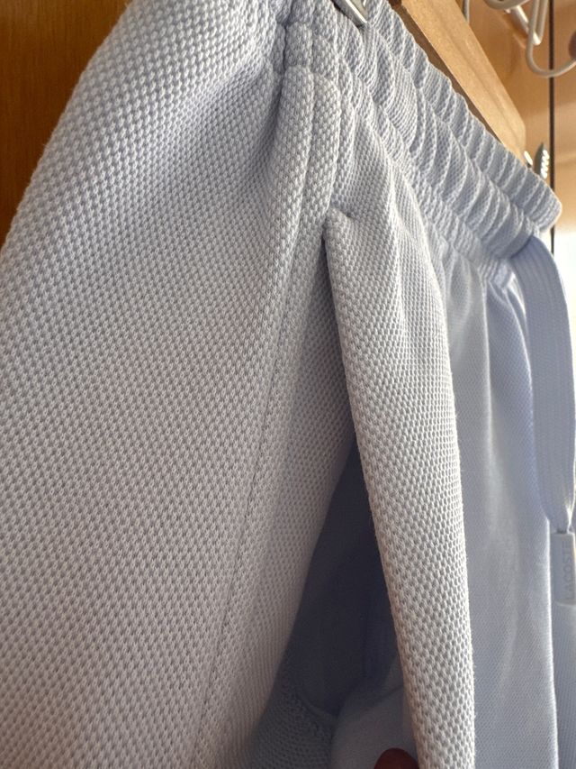 Pantalón sport WOMAN Lacoste piqué azul claro