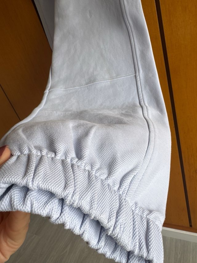 Pantalón sport WOMAN Lacoste piqué azul claro