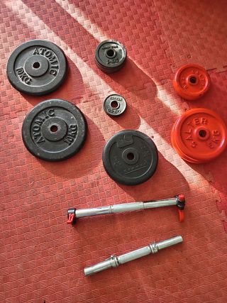 Pesas y barras gimnasio
