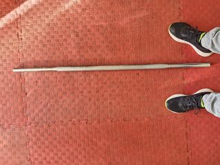 Pesas y barras gimnasio