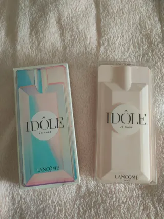 Estuche para guardar tú perfume Idole de Lancôme