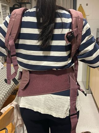 Mochila Portabebés Hot Mom Rosa