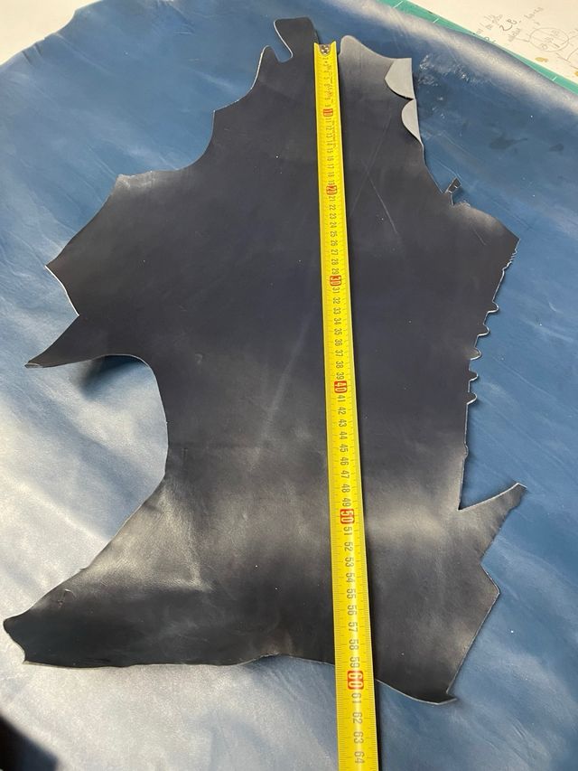 Lotto 6 Ritagli pelle capretto blu e rossi