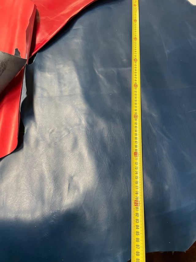 Lotto 6 Ritagli pelle capretto blu e rossi