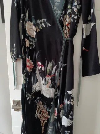 Vestido kaftan estampado ave y flor