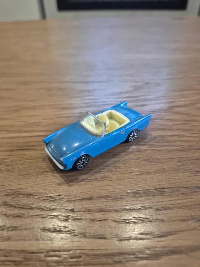 Coche 007 Sunbeam Alpine 5