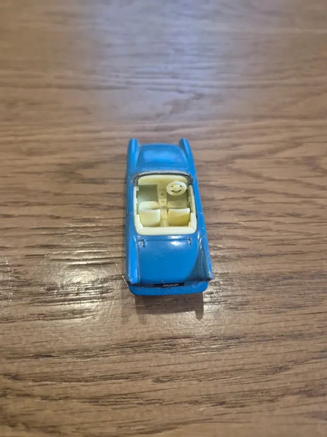 Coche 007 Sunbeam Alpine 5