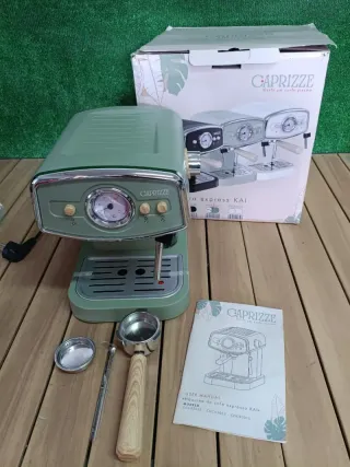Cafetera Express Semiautomática Caprizze Kai 1050