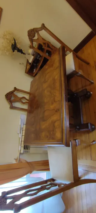 Conjunto mesa extensible y sillas comedor