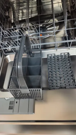 Lavavajillas Zanussi