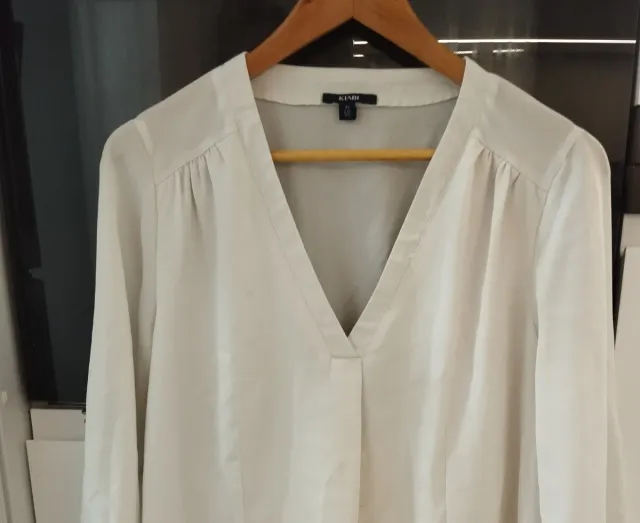 Lote 2 blusas premamá (blanco y burdeos)