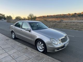 Mercedes-Benz Clase E 2004