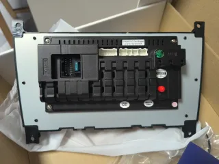 CarPlay Mercedes Benz L01