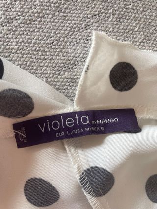 Blusa lunares blanca y negra