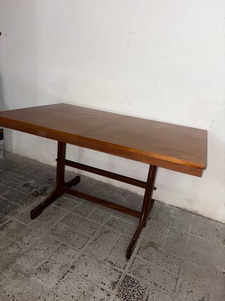 Tavolo e sedie Guido Faleschini