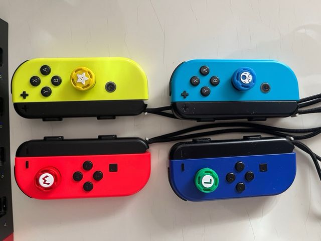 Nintendo Switch V2 Multicolor