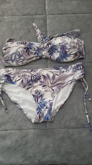 Costume da bagno donna fantasia floreale