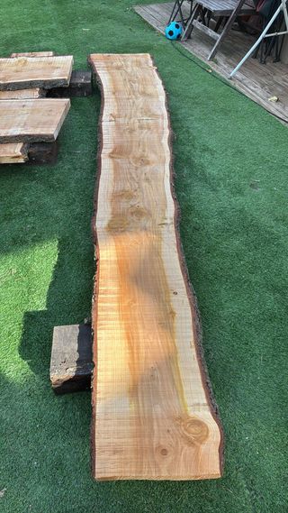 Tabla de madera de cedro