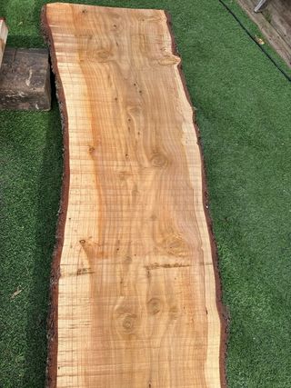 Tabla de madera de cedro