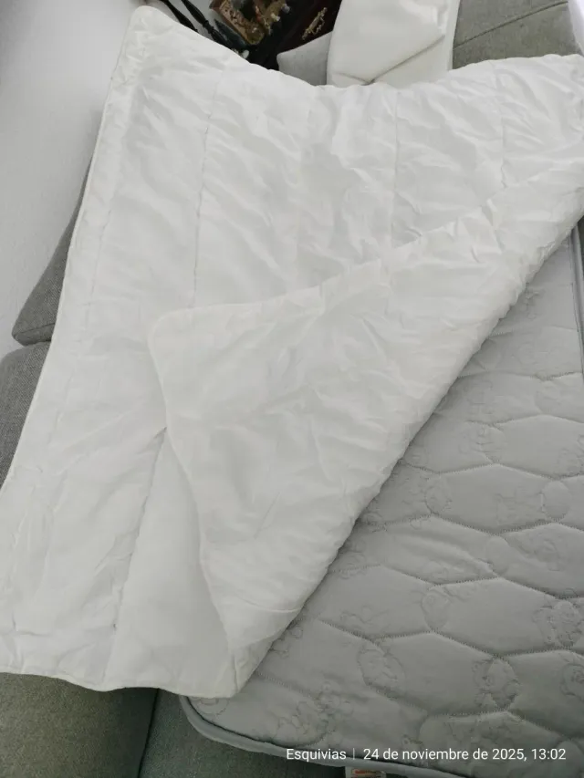 Edredón Cuna Ikea LEN Blanco.